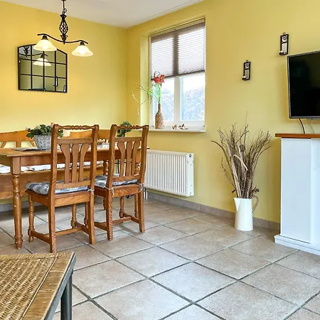 Apartman Papillon 01-1 *