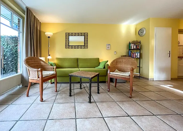 Papillon 01-1 Boltenhagen (Ostseebad)